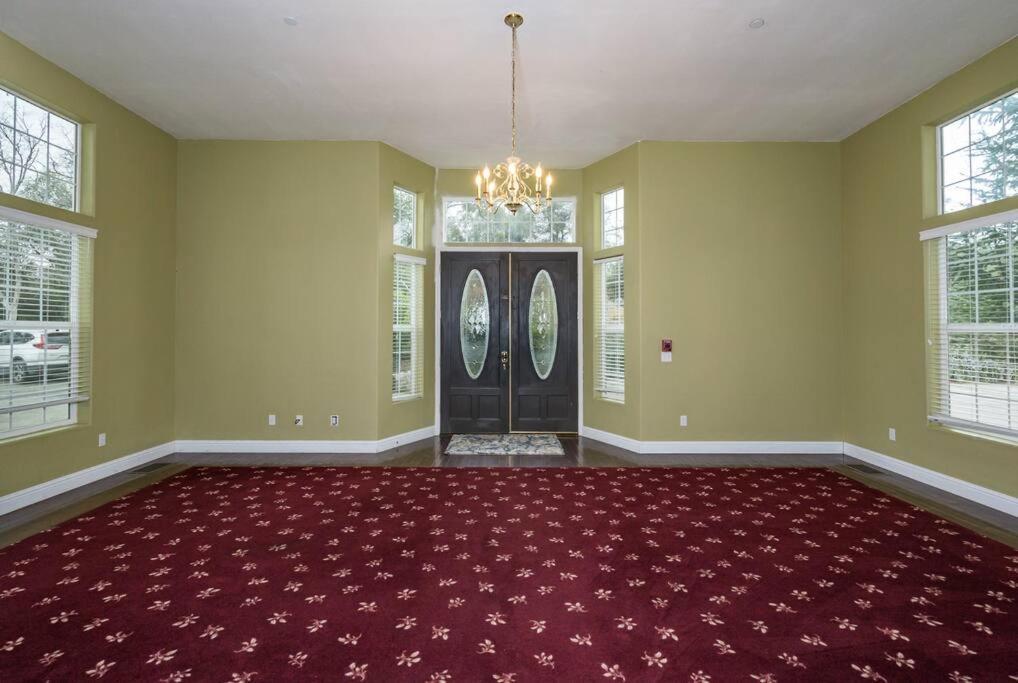 Yosemite South Presidential Mansion Villa โคสต์โกลด์ ภายนอก รูปภาพ